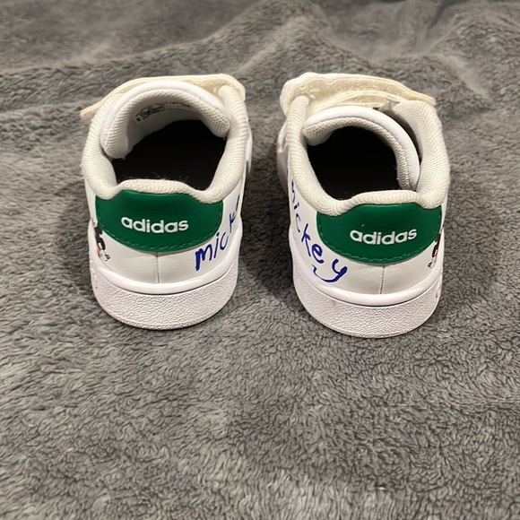 Adidas Mickey Mouse sz 5.5C Wht/Blue/Green GUC - Picture 5 of 6
